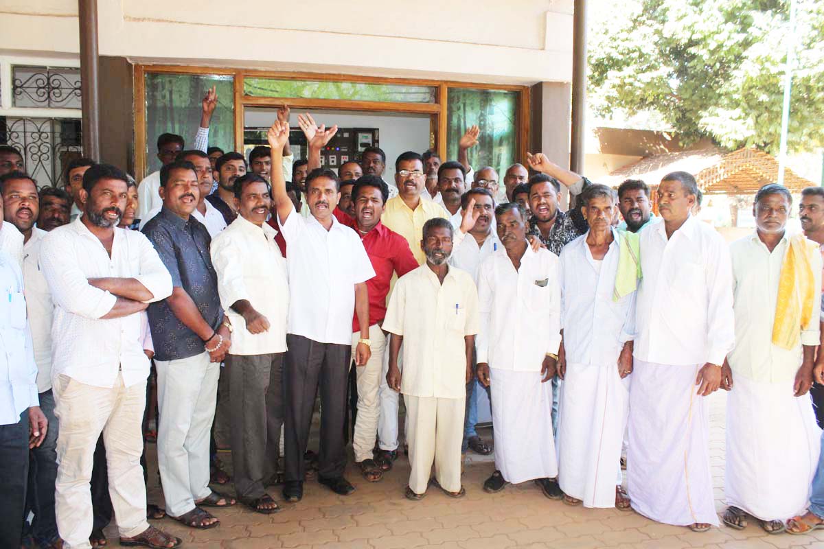 ಕಚೇರಿ ಸಿಬ್ಬಂದಿ ಮೇಲೆ ಡಿಎಫ್‌ಒ ಹಲ್ಲೆ: ಆರೋಪ